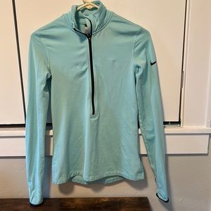 Fleece inside, long sleeve quarter zip Nike